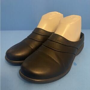 Harborsides Black Slip-On Shoes with Memory Foam Soze 7 M